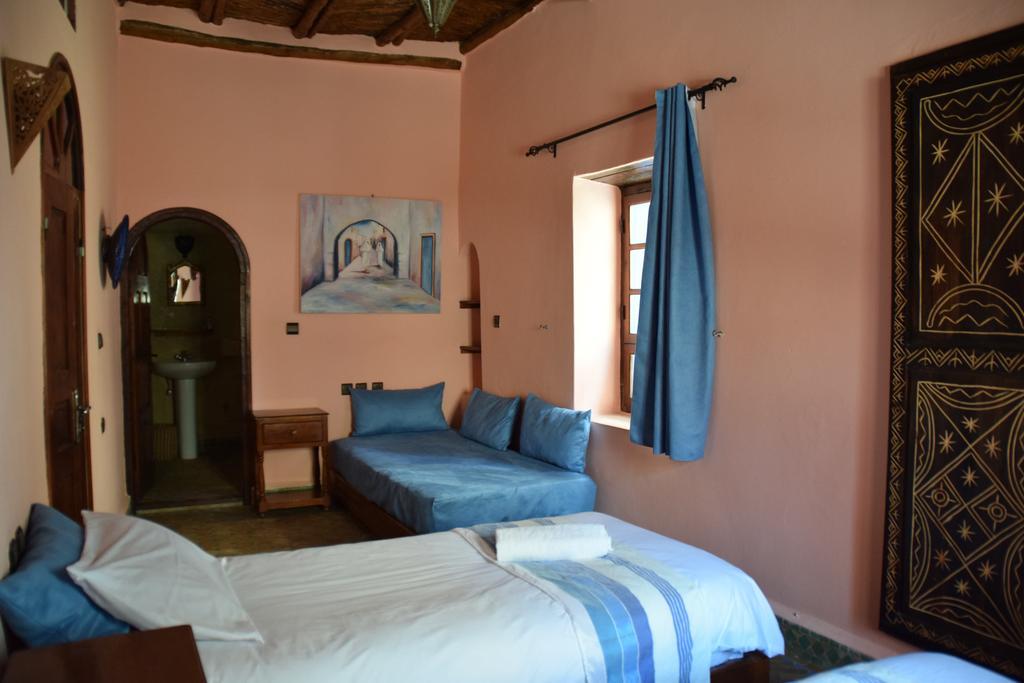 Riad Saltana Esauira Habitación foto