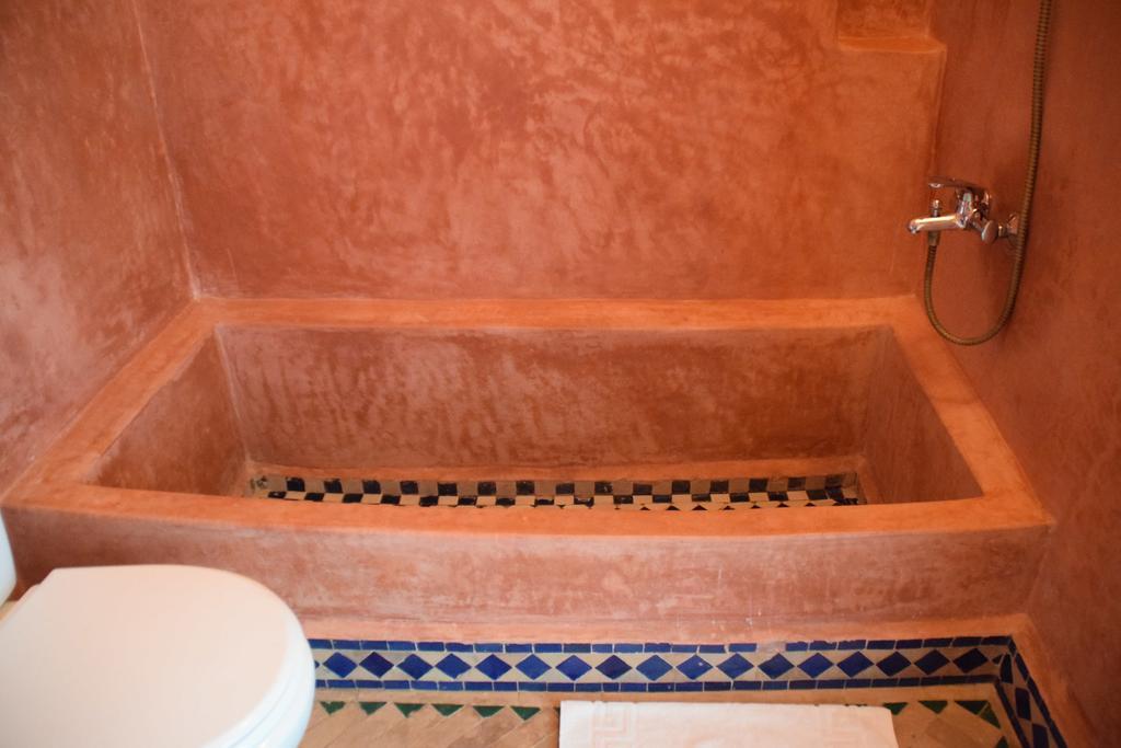 Riad Saltana Esauira Habitación foto